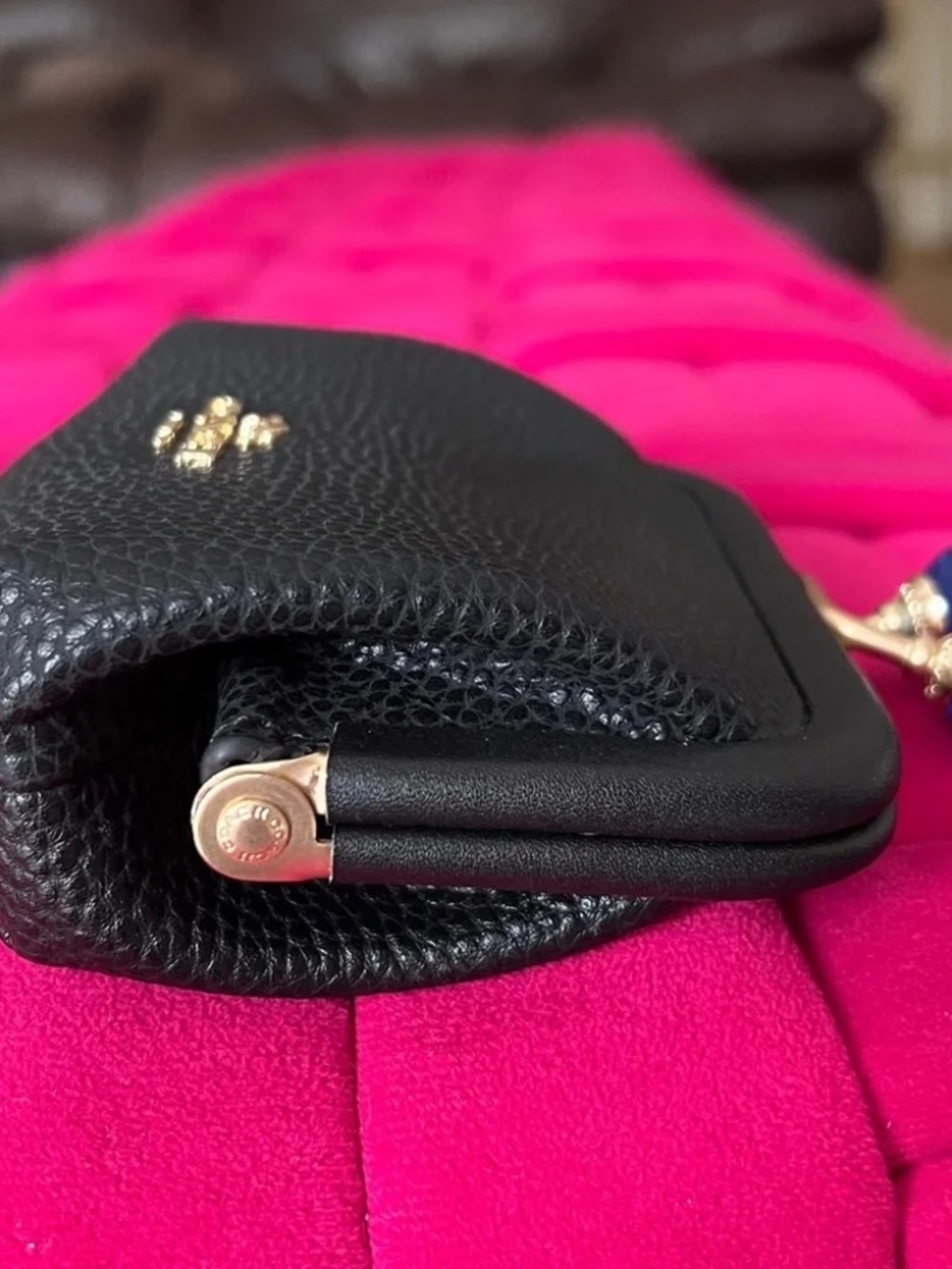 Coach Black Pebbled Leather Kisslock Coin Purse Crystal Clasp Mini Pouch - Picture 5 of 9